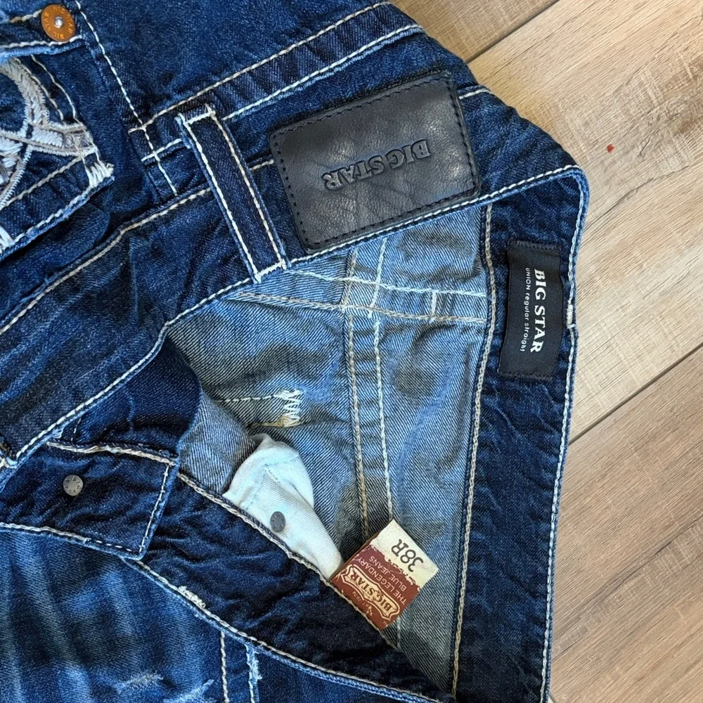 Big Star Men's Straight Distressed Jeans in Deep Blue Size 38 - Picture 4 of 8